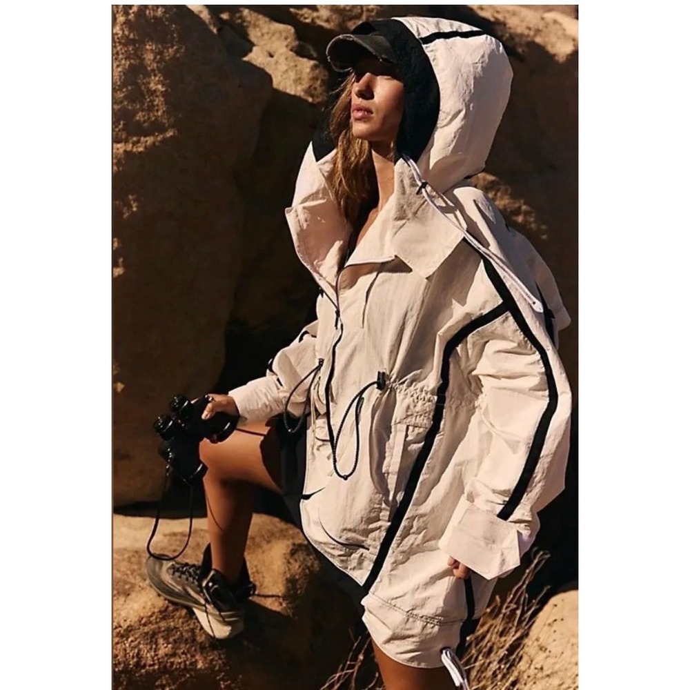 NWT Free People Movement Peace Out Backpack Parachute Parka